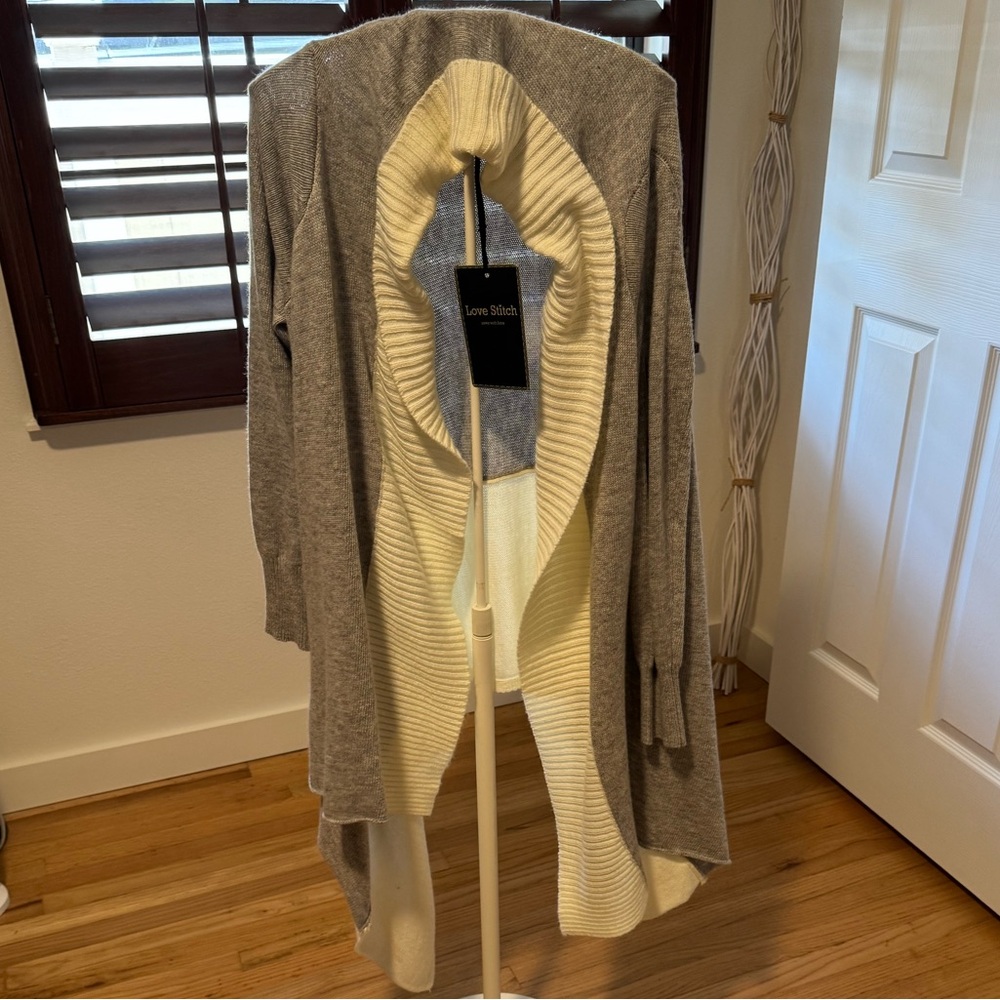 Love Stitch Shawl Cover Medium